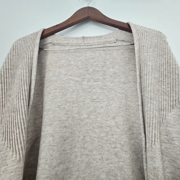 Pink Rose Knit Cardigan - Size US L - Picture 5 of 5